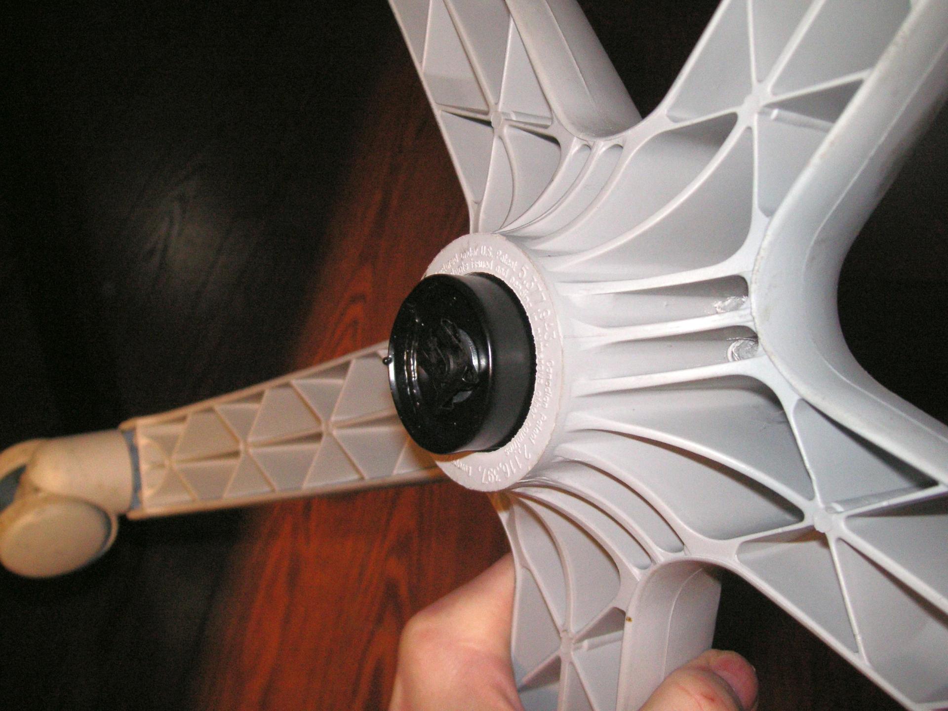 Office-chair-cylinder-rebuild_06