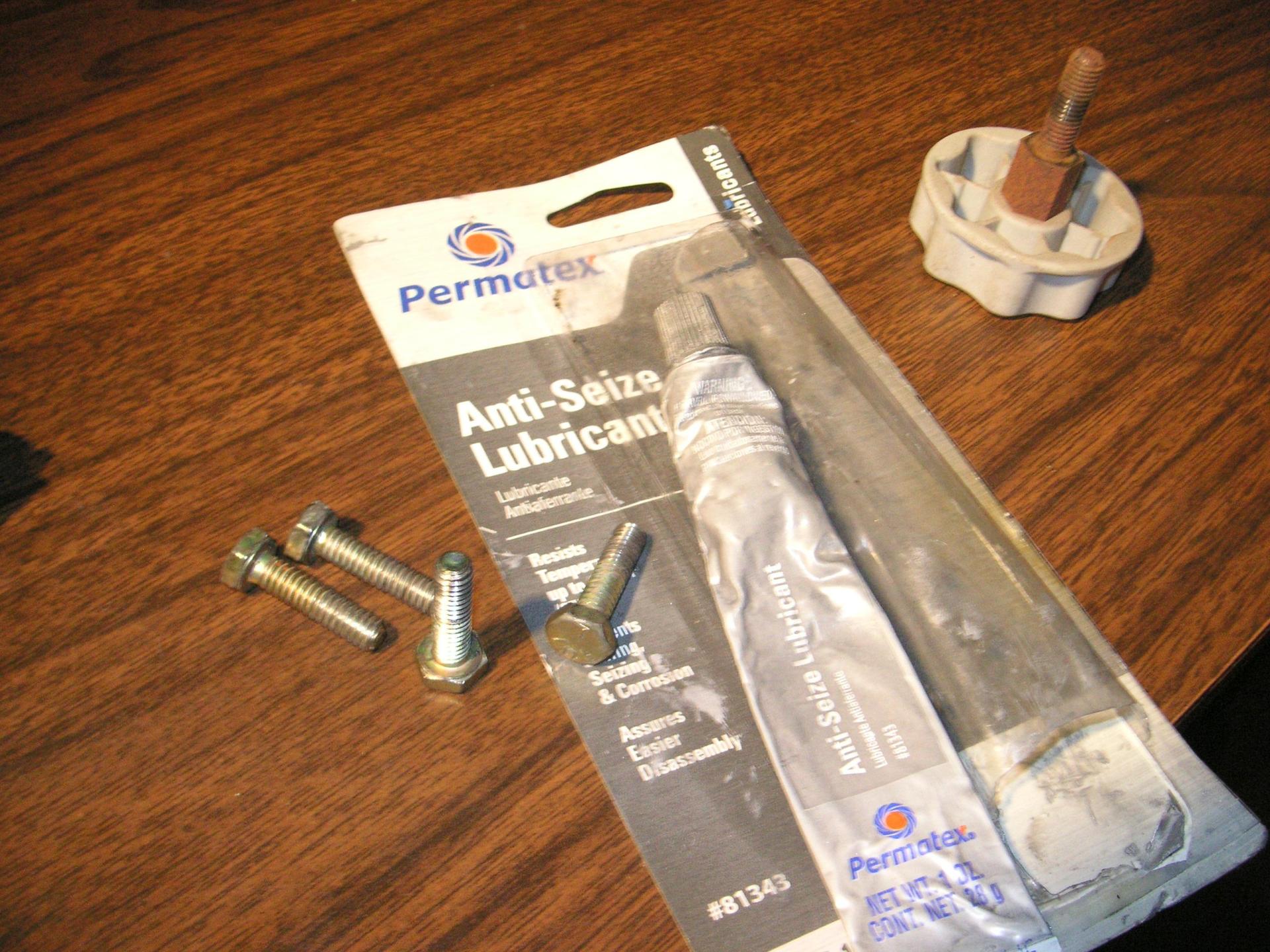 Office-chair-cylinder-rebuild_13