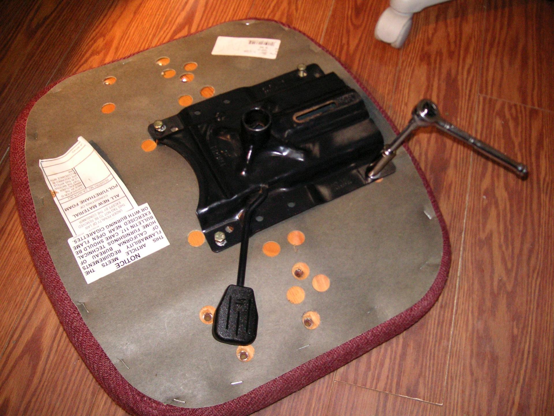 Office-chair-cylinder-rebuild_14