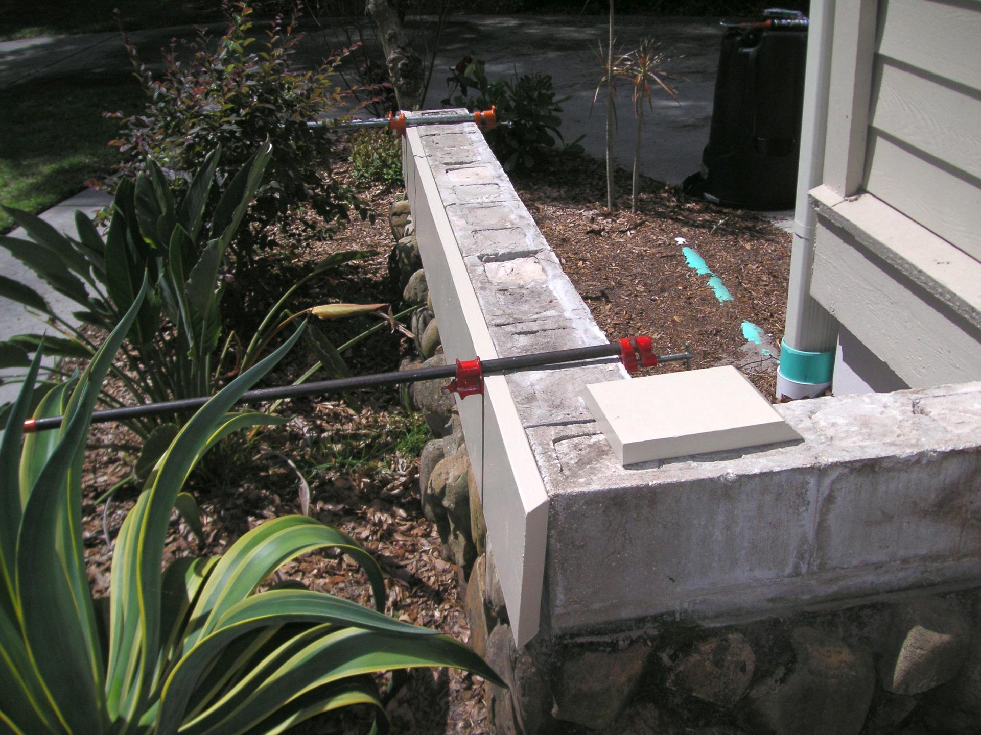 2022-04-25_Wing-wall-build_19