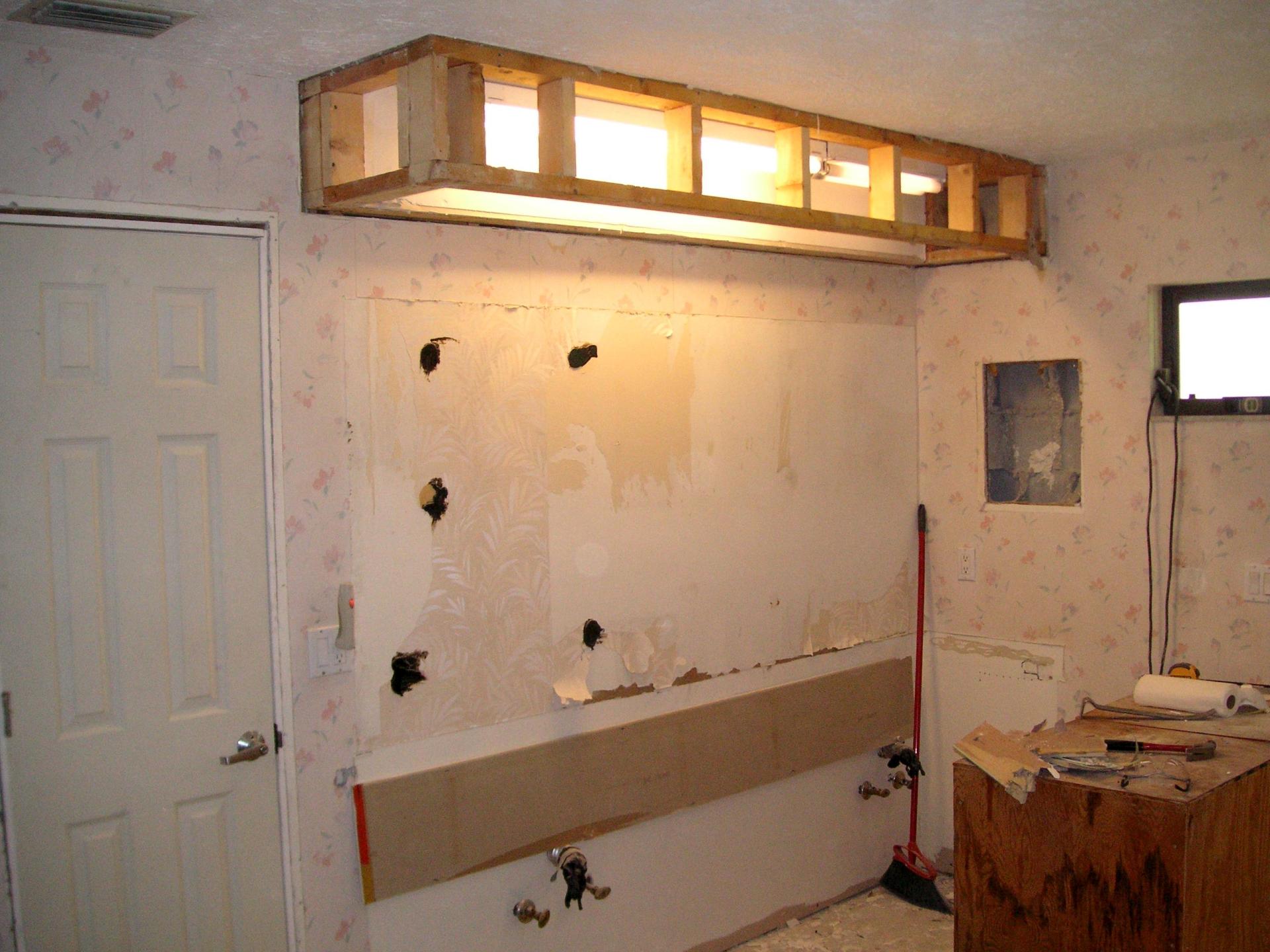 2022-05-07_Main-bath-soffit-demo_10