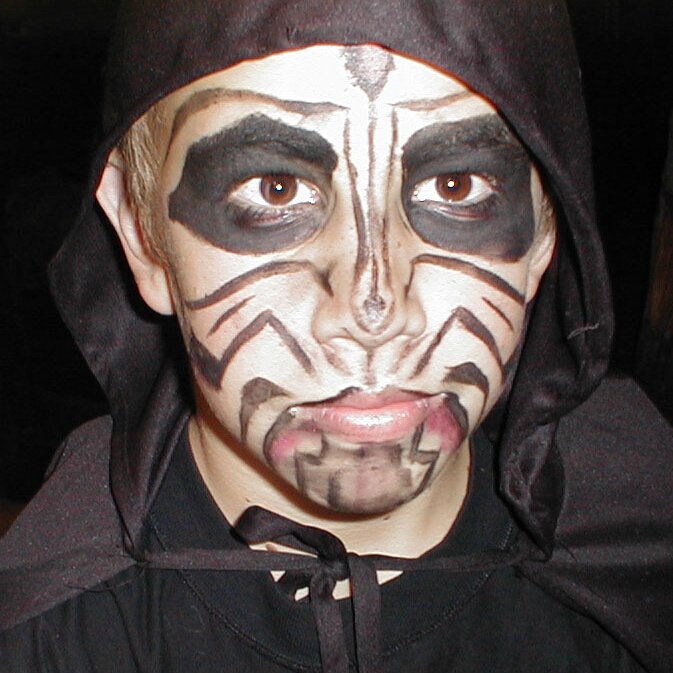Charlie_Jackson_Halloween_1999-10-28x20-05-17 Night brings more face paint at the pig roast at Charlie Jackson's Ferguson house in Mountain View CA, October 28th, 1999.