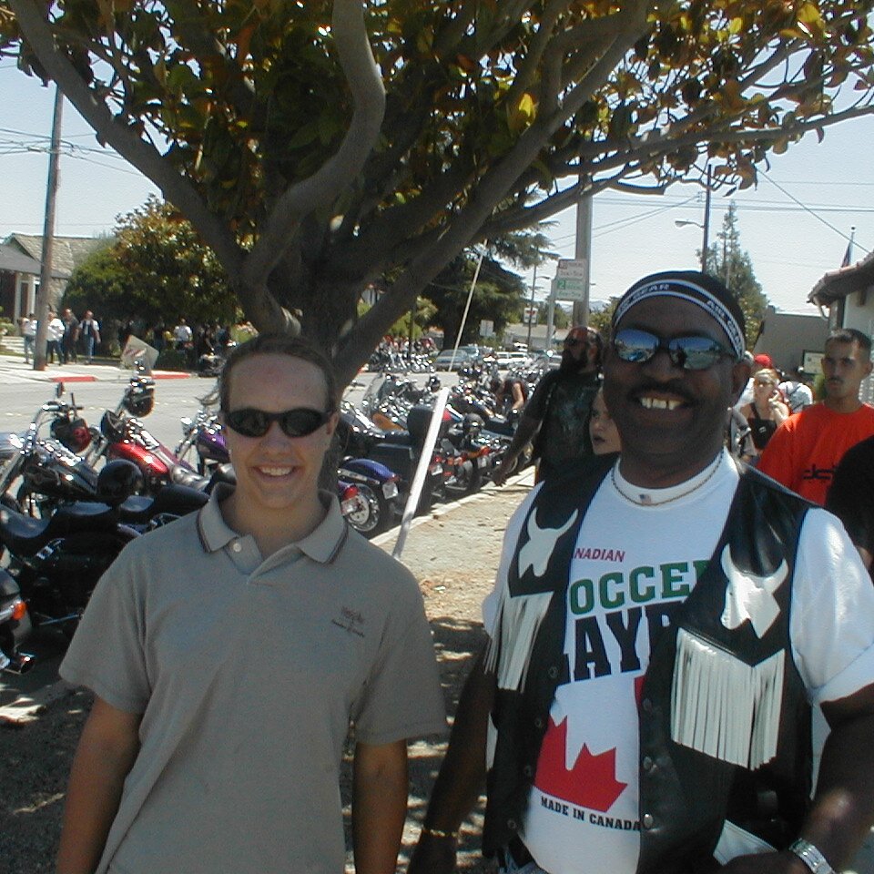 2000-07-01x13-12-23_Tracy_Patrick-Williams Tracy and Patrick Williams at the July 1st 2000 Hollister CA bike run.
