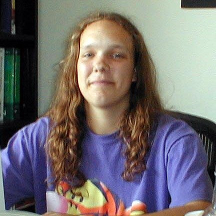 2000-07-02x11-02-13_Tracy_at_mercanti Tracy at mercanti systems in Sunnyvale, CA, the Sunday after the Hollister run.