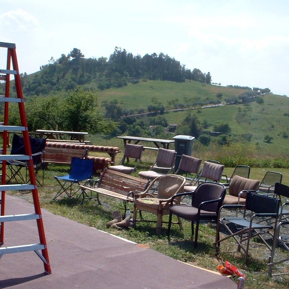 Charlie_Jackson_4-20_Party_2002-04-20x14-10-16 By 2:10 PM, the venue seating is arranged. Held at the barn of 12780 Clayton Road, San Jose, CA. (It's a roofer now.)