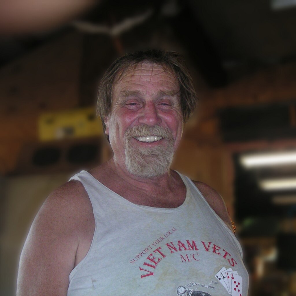 Jam_session_2004-08-08x04-45-04_Claid.ai Charlie Jackson with a Claid.ai blur at his home in the barn at 12780 Clayton Road, San Jose, CA. (It's a roofer now.)