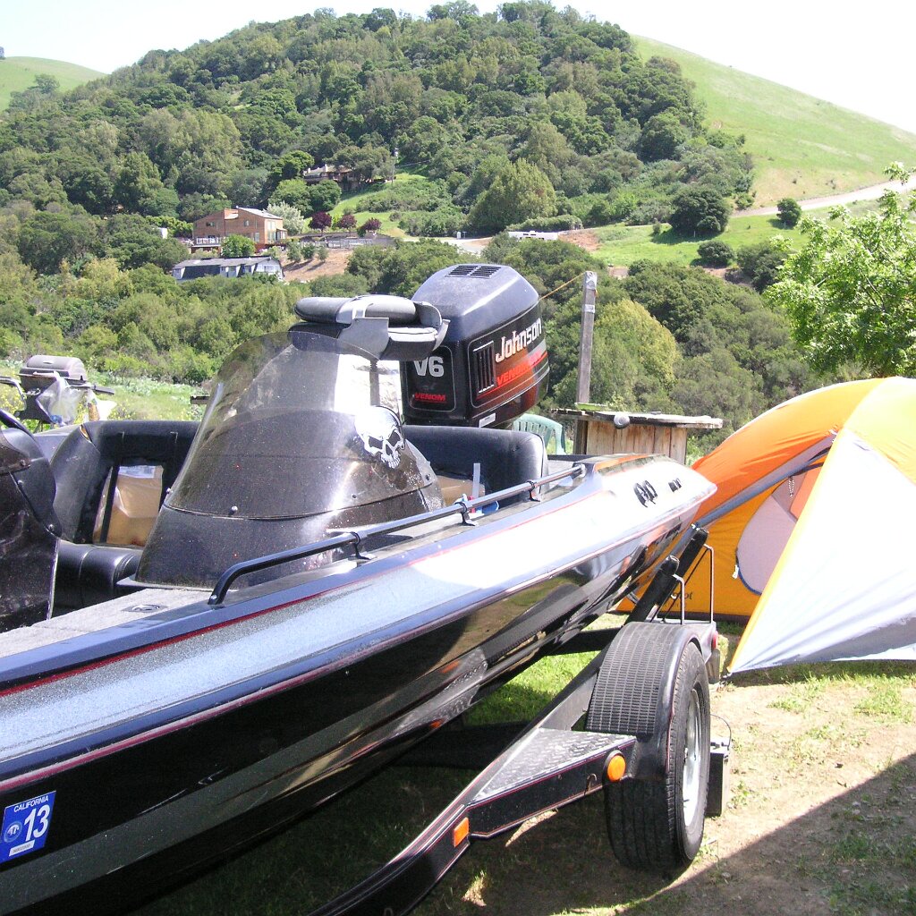 Charlie_Jackson_2014_4-20_Party_2014-04-19x14-13-29 Looking south at the 4-20 party at Charlie Jackson's home in the barn at 12780 Clayton Road, San Jose, CA. (It's a roofer now.)